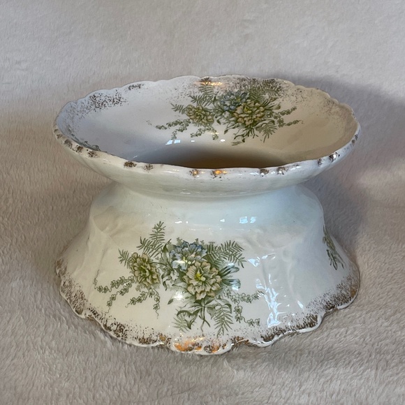 Knowles, Taylor & Knowles (K. T. & K.) Antique Spitoon - Rare? - Picture 1 of 9